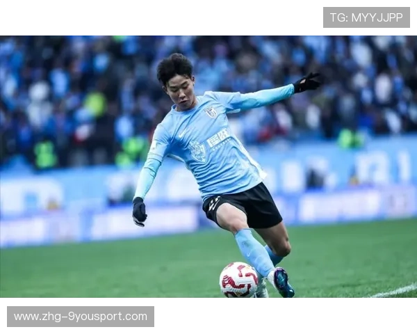 吕鹏:大连英博中超关键角色,赛场外的无声英雄 吕鹏:大连英博中超关键角色,赛场外的无声英雄